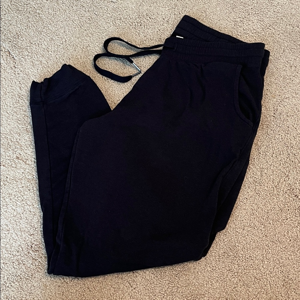 Tasc Performance Black Jogger Pants
